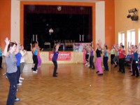 /album/zumbaparty/dscf0322-resize-exposure-jpg/